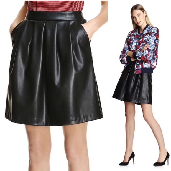 Black Faux Leather Skater Skirt Pockets Joe Fresh NWOT Vegan Friendly - Picture 8 of 8